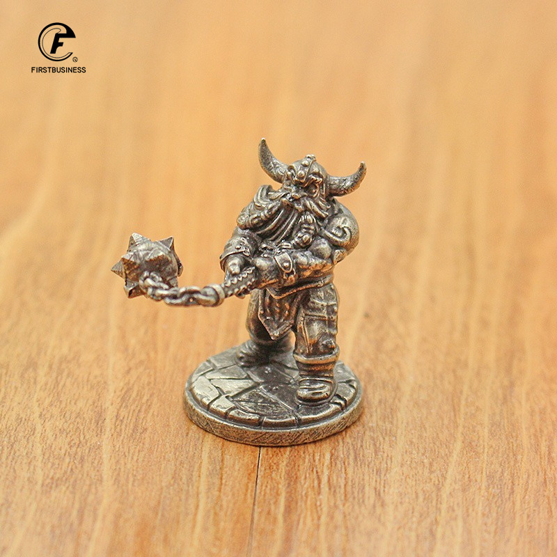 Statua di guerriero nano in mi - Board Game Movie recensione e prezzo