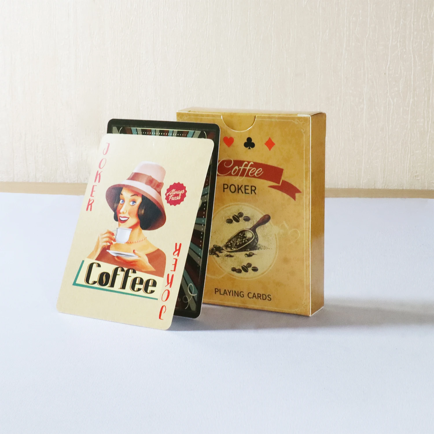 Carte da gioco in carta da caf - Board Game Vintage recensione e prezzo