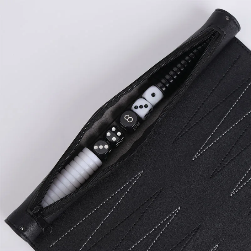 Set di backgammon arrotolabili - Board Game Vantage recensione e prezzo