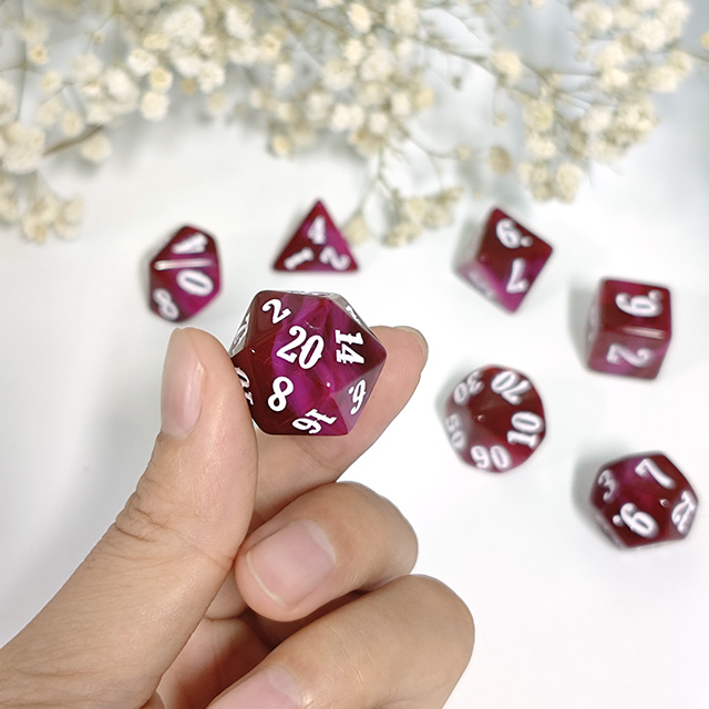 Set di Dadi in Acrilico Colora - Board Game Dnd recensione e prezzo